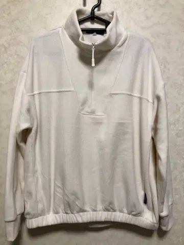 OWNES 화이트 하프 지퍼 트레이닝복