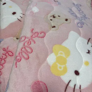 택 포함 새상품 헬로키티 센터 러그 카펫 1.5