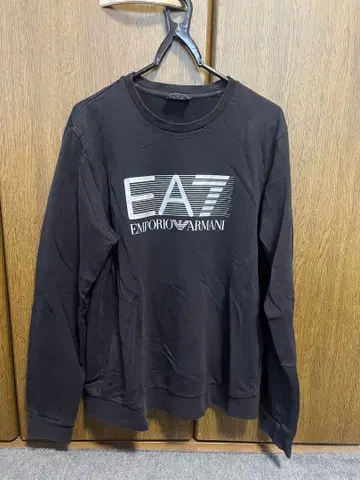 EA7 Emporio Armani 블랙 긴팔 트레이닝복