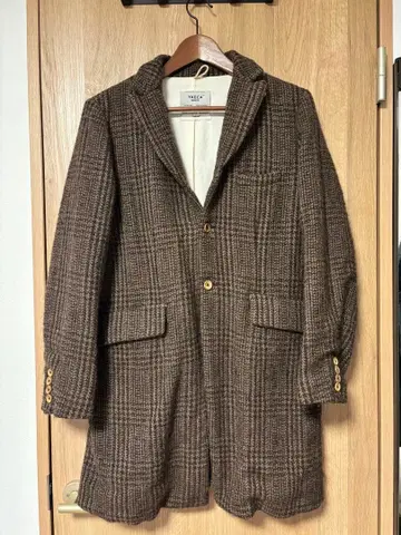 YAECA 트위드 코트