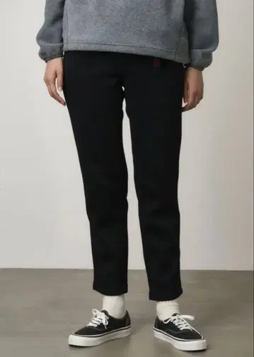 그라미치 본딩 니트 플리스 이지 테이퍼드 팬츠