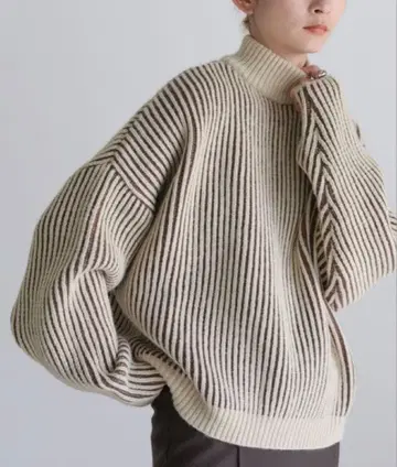 select MOCA 바이컬러 리브 오버 니트