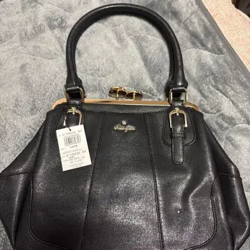 lookin you 블랙 숄더백 5108632 BK