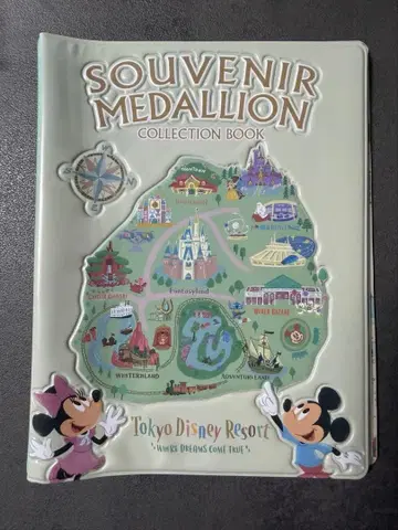 디즈니 수베니어 메달북 메달 케이스 컬렉션북