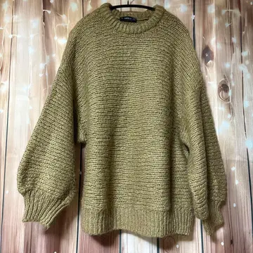 새상품급 ZARA 자라 베이지 니트 스웨터 오버 사이즈 모헤어