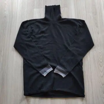 Paul Smith 블랙 M 하이넥 긴팔 티셔츠