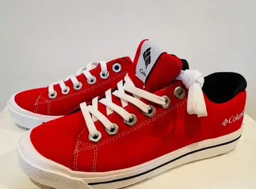 택 포함 새상품 컬럼비아 방수 스니커즈 사이즈 23