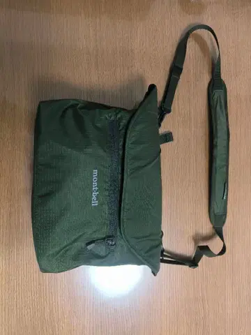 몽벨 카메라 라이트 숄더백 L