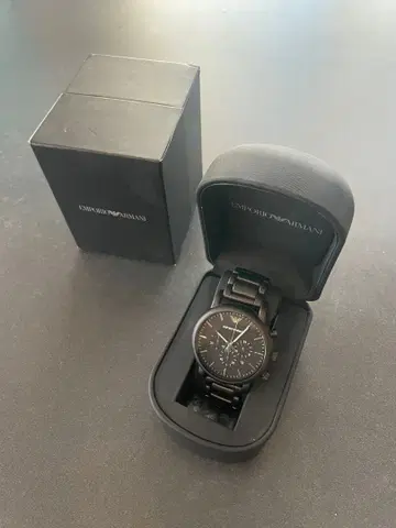 엠포리오 아르마니 블랙 크로노그래프 시계