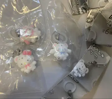 산리오 캐릭터즈 메지루시 액세서리 복슬복슬 스노우 3종