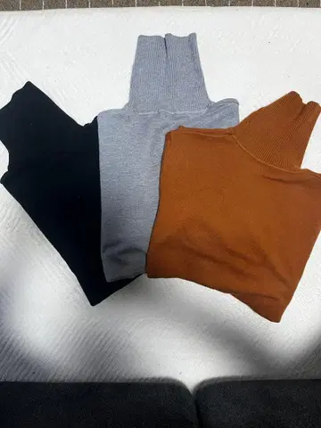 BuonaVita (보나비타) 터틀넥 스웨터 3장 세트 M 사이즈