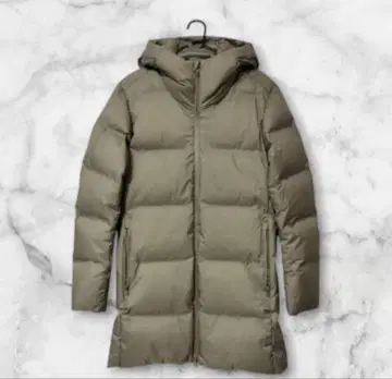 UNIQLO 심리스 다운 코트 S 사이즈