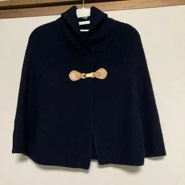 판초 니트 올리비아