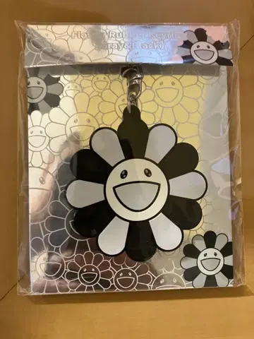 타카시 무라카미 키링 그레이 블랙