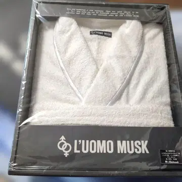 L'UOMO MUSK 화이트 목욕 가운 M-WBR15