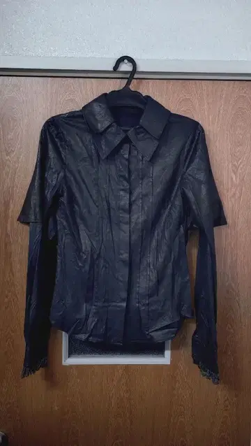 alice auaa 앨리스아우아아 셔츠