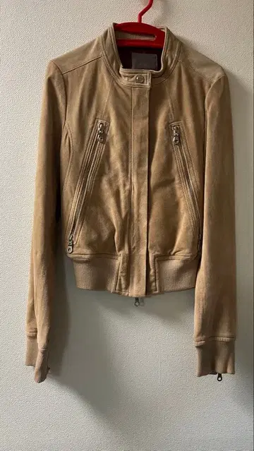 더블 스탠다드 베이지 스웨이드 싱글 라이더 자켓