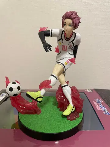 블루 록 제일복권 이토시 사에 피규어