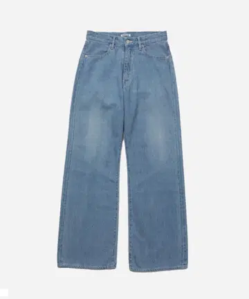 AURALEE SELVEDGE FADED LIGHT DENIM 1