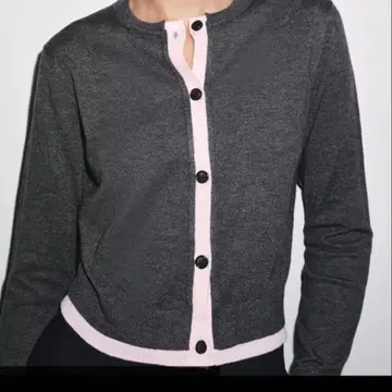 ZARA 대비 니트 가디건