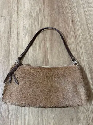 marie claire 퍼 핸드백 브라운 베이지