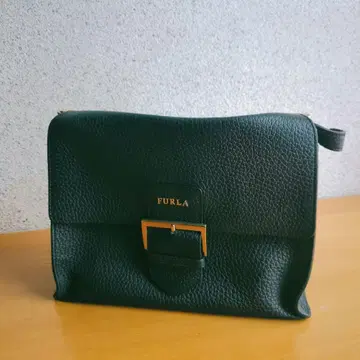 FURLA 훌라 가죽 숄더 플로우 주름 블랙