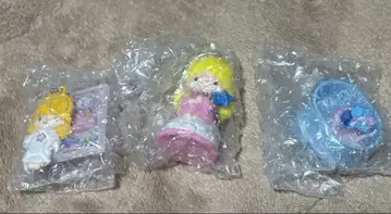 리틀트윈스타 50주년 기념 키링 라라 세트