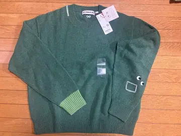 유니클로 안야 힌드마치 콜라보 프리미엄 라무 크루넥 스웨터