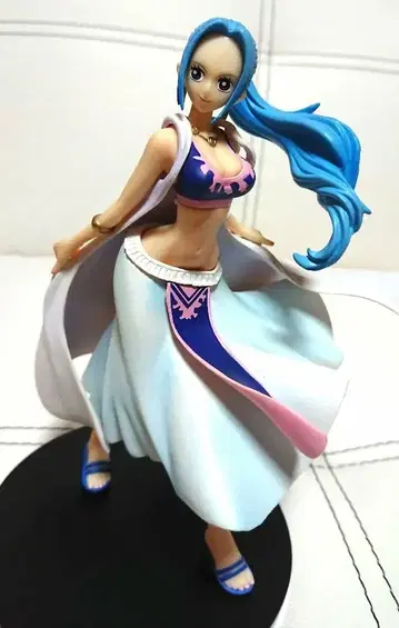 원피스 비비 피규어