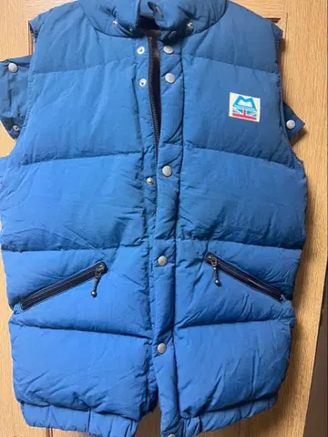 MOUNTAIN EQUIPMENT 블루 후드 부착 다운 베스트 M 사이즈
