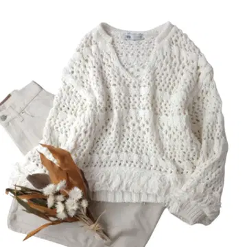 ZARA 자라 오픈넥 시스루 프린지 니트 화이트 넉넉한 S