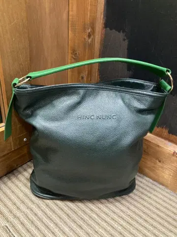 HINC NUNC 원 핸들 백 그린 가죽
