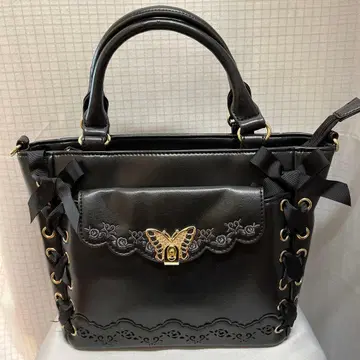 엑시즈팜 나비 금장 장식 블랙 핸드백 미사용 새상품 숄더 포함