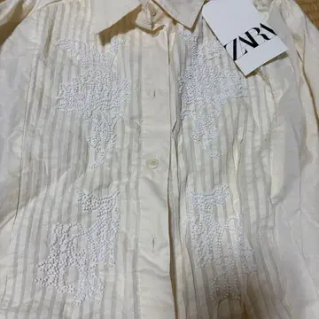 ZARA 스트라이프 자수 긴팔 셔츠 XS