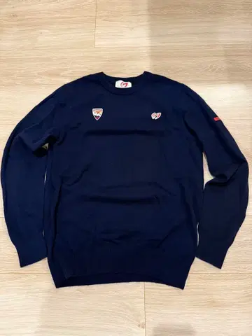 MASTER BUNNY EDITION 네이비 스웨터 사이즈 5