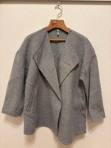 UNIQLO 그레이 코트 여성용