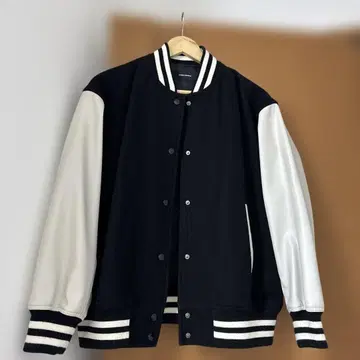 JOURNAL STANDARD 바시티 자켓 38사이즈 블랙/화이트