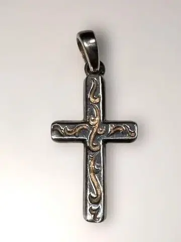 실버 크로스형 참 장식 포함