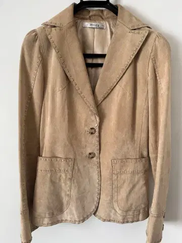 베이지 천연 가죽 스웨이드 테일러드 자켓