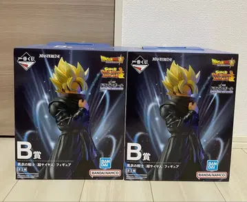 드래곤볼 제일복권 B상 검은 옷의 전사 피규어