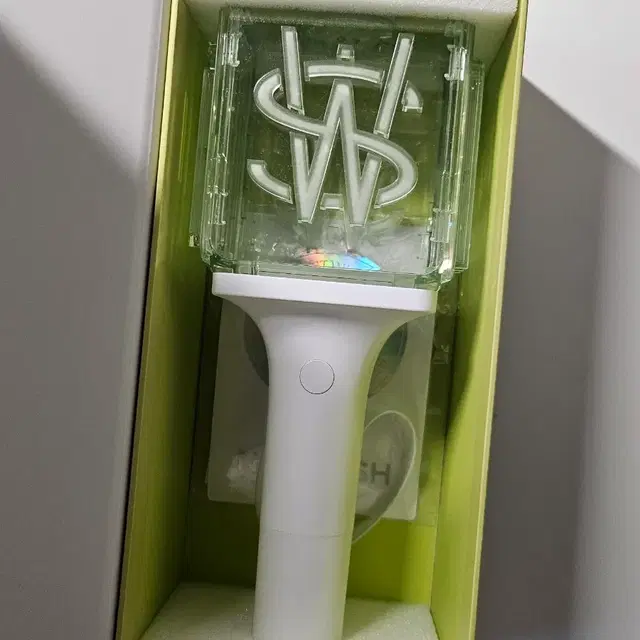 엔시티위시 응원봉 뉴 믐뭠봄 양도합니다