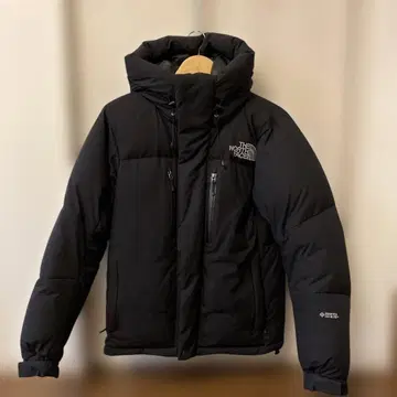 THE NORTH FACE 블랙 바르톨로 다운 자켓