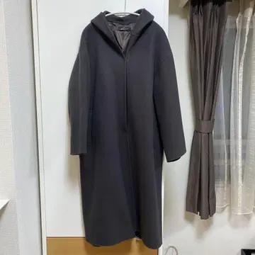 스터닝 루어 푸드코트