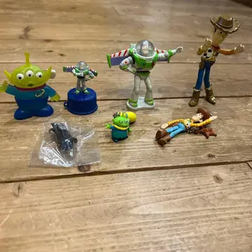 [ 토이 스토리 피규어 7체 세트 ]