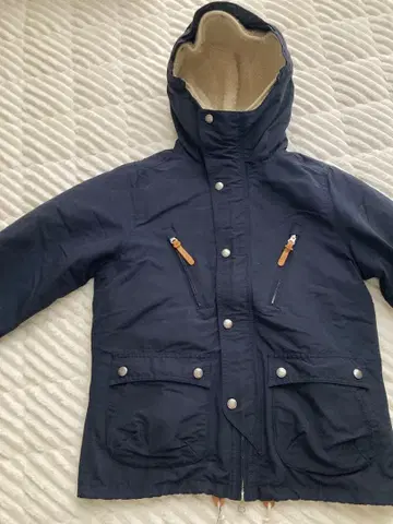 네이비 블루 마운틴 후드티