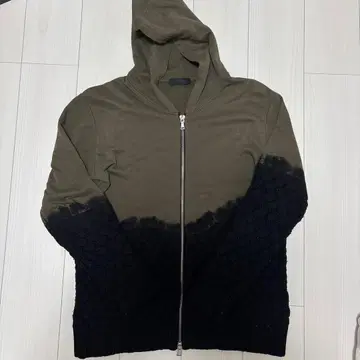 LUCOUES 후드 부착 후드티 올리브/블랙