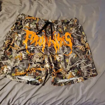 BROKEN PROMISES 카모플라쥬 숏팬츠 M