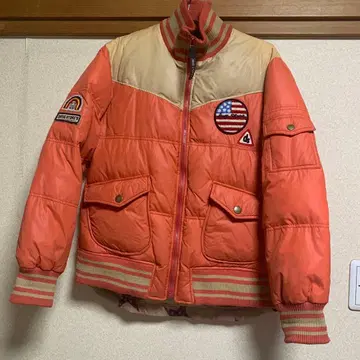 드럭 스토어즈 다운 자켓