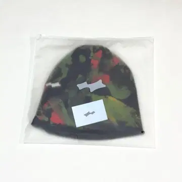 SKYLRK EARTH CAMO BEANIE 도쿄 POP UP