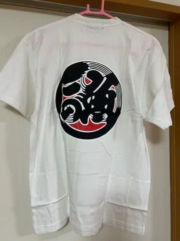 XEBEC 뒷면 [ 우오가시 ] 화이트 T셔츠 M 사이즈